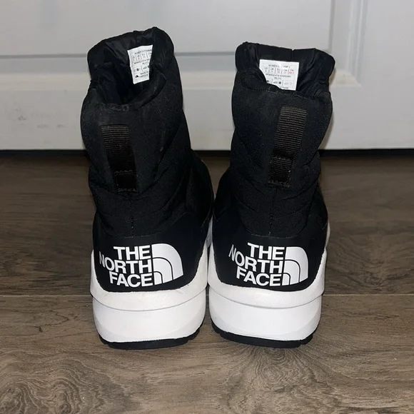 The North Face boots - Picture 3 of 4